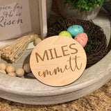 Personalized baby name. Baby announcement. Pregnancy announcement. Baby name. Personalized gift. Engraved wood.