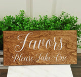 Favors wedding sign. Rustic wedding sign. Please take a favor. Wedding decor. Wedding signs. Favors decor. Wedding table sign. Favors table.