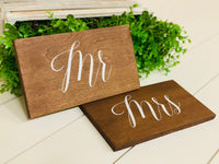Mr and Mrs wedding sign. Rustic Mr and Mrs. Rustic wedding. Wedding sign. Mr. and Mrs. wood sign. Rustic wedding decor.